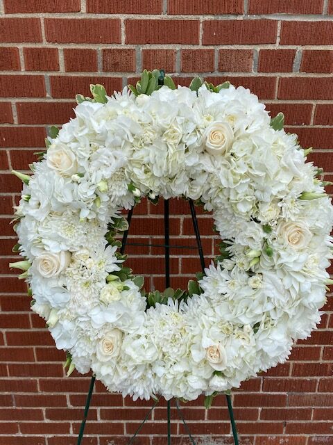 Full White Wreath